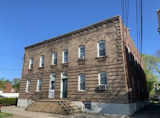 86-88 W 2nd St, Bound Brook, NJ 08805