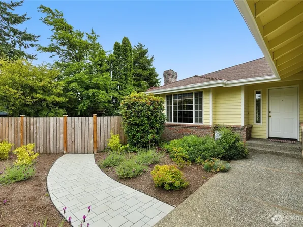 3804 219th Court SW, Brier, WA 98036