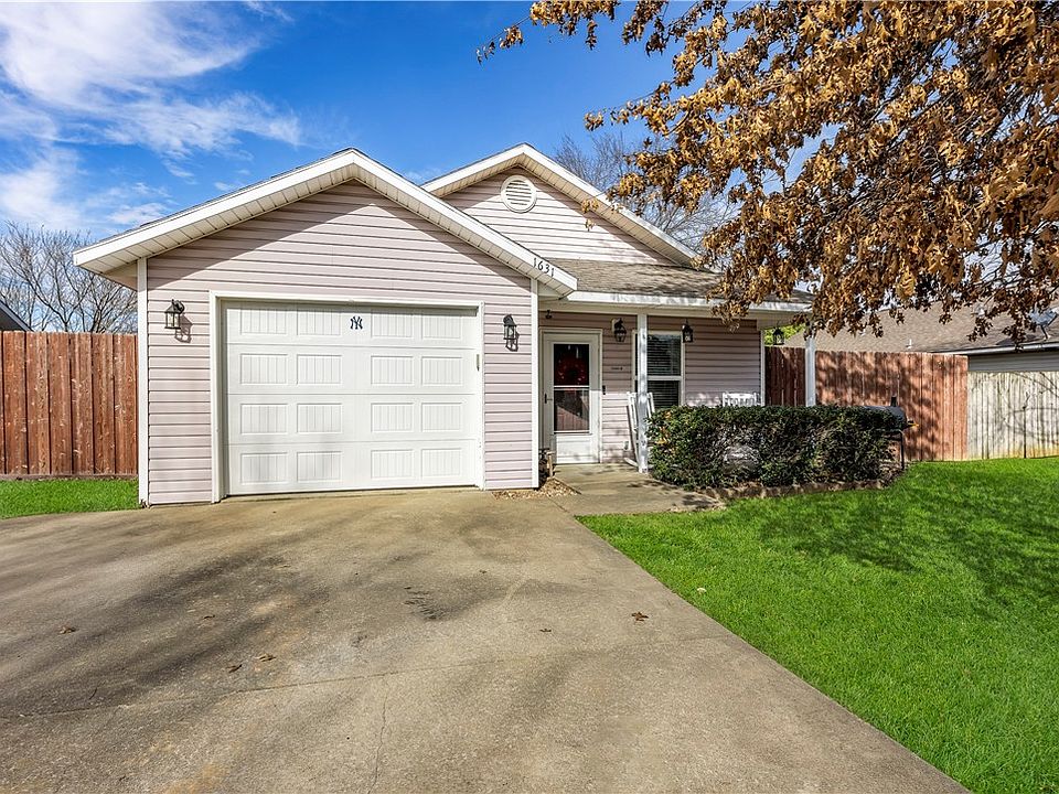 1st image of 1631 Wildwood Ln