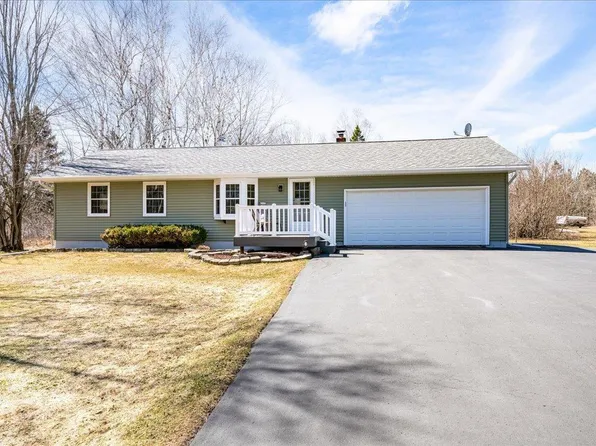 29 Maple Dr, Esko, MN 55733