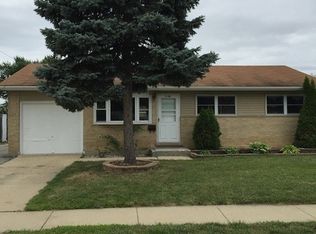 1698 Clifford St, Glendale Heights, IL