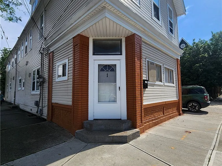 6128 Lausche Ave #1 — Photo 1