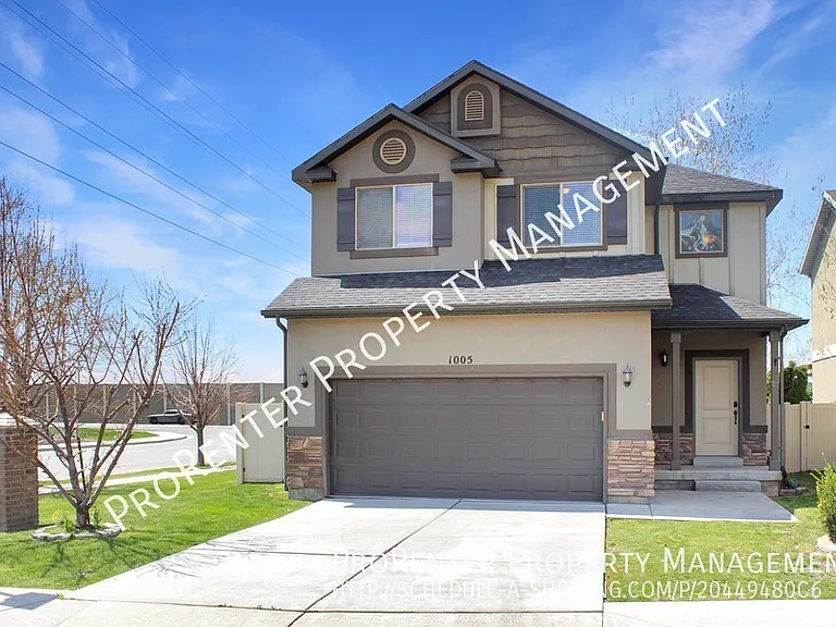 1005 N 740 W — Photo 1