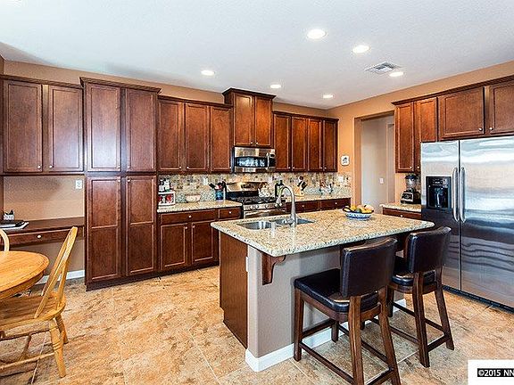 3rd image of 6695 Marbree Dr
