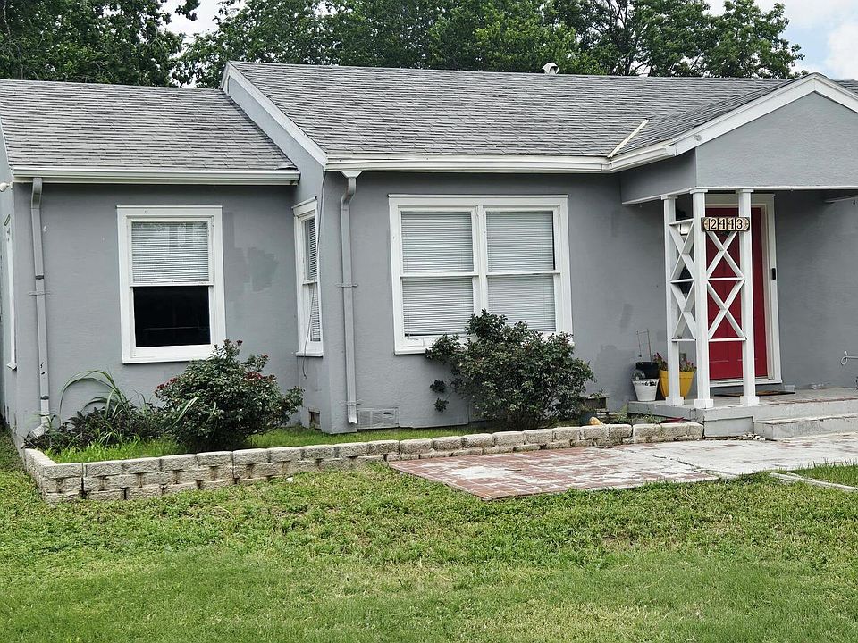 1st image of 2443 W HUISACHE AVE