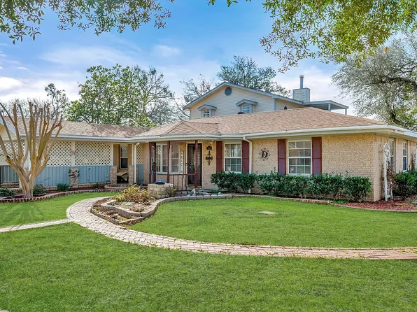 1308 Tamarisk Dr, Mexia, TX 76667