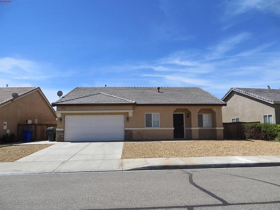 1st image of 14075 Gale Dr