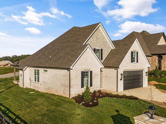 3rd image of 2103 Lantern Park Ln