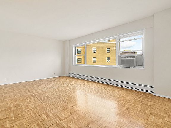 4th image of 1 Fordham Hill Oval APT 16G