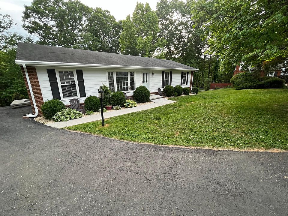 1st image of 5556 Heather Hill Dr