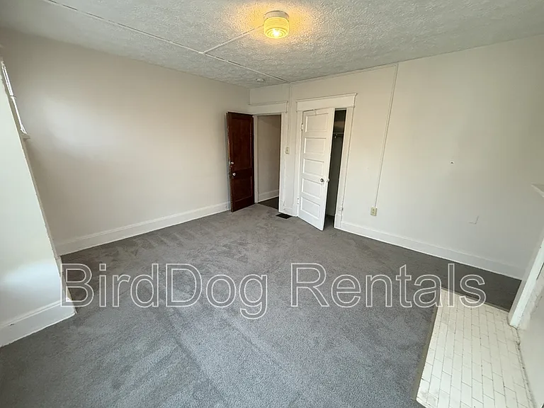 213 E 14th Ave #C — Photo 8