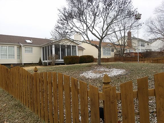 2nd image of 2720 Bluff Creek Ct