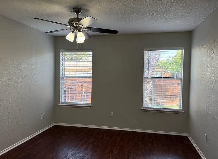 10239 Blackjack Oaks Dr — Photo 16