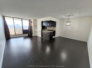 18 Knightsbridge Rd #1510, Brampton, ON L6T 3X5