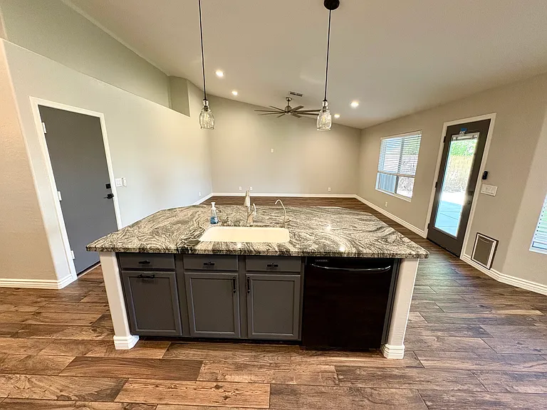 2866 E Toledo Ct — Photo 9