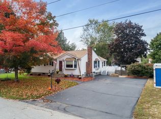 10 Plainfield Rd, Pepperell, MA 01463