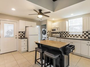 927 E Shadowlawn Ave, Tampa, FL 33603