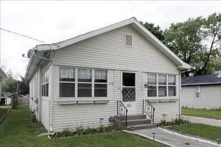 118 Vale St photo 1