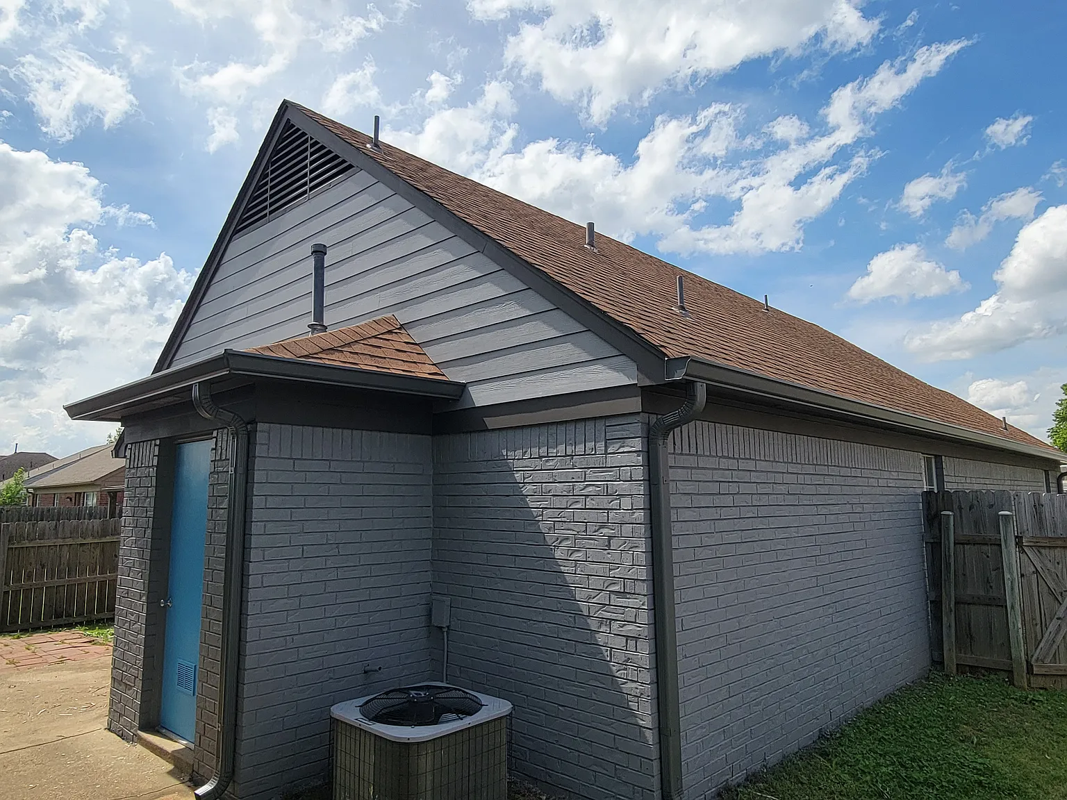 3 bed, 1229 sqft, $1,775 — Photo 4