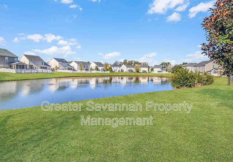 153 Hamilton Grove Dr — Photo 49