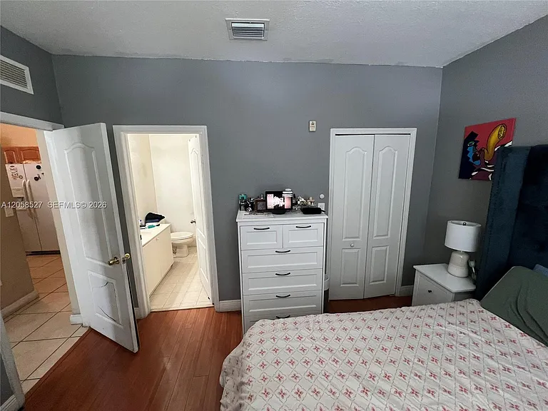 1535 SE 26th St #200 — Photo 21