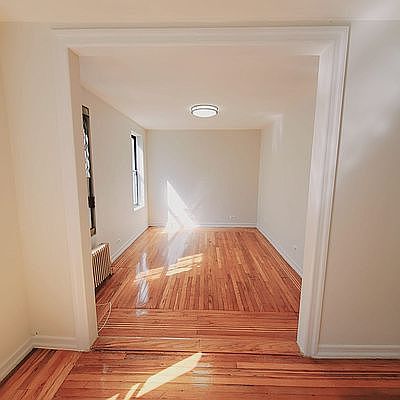 5th image of 718 W 178th St #32B