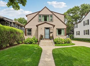 3770 N 97th St, Milwaukee, WI 53222