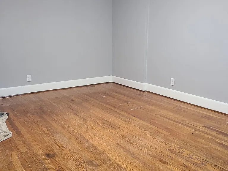 605 South Lexington Avenue — Photo 3
