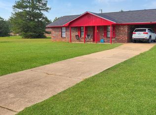 422 Graves St, Forest, MS 39074