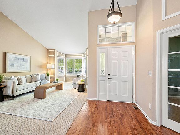 4th image of 1550 Harlequin Dr