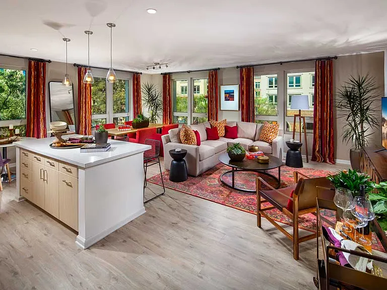 Santa Clara Square Apartment Homes — Photo 4