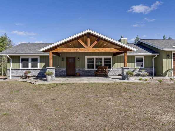 W8883 Cranberry Creek ROAD, Camp Douglas, WI 54618