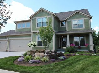 9667 Persimmon Pl, Plain City, OH 43064