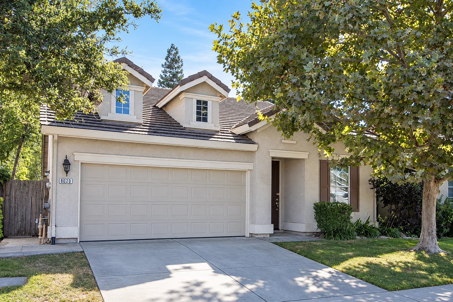 3 bed, 1706 sqft, $2,845 — Photo 1