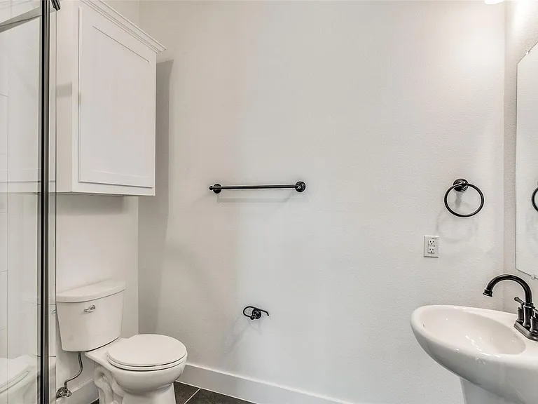 2302 Mercy Way — Photo 24