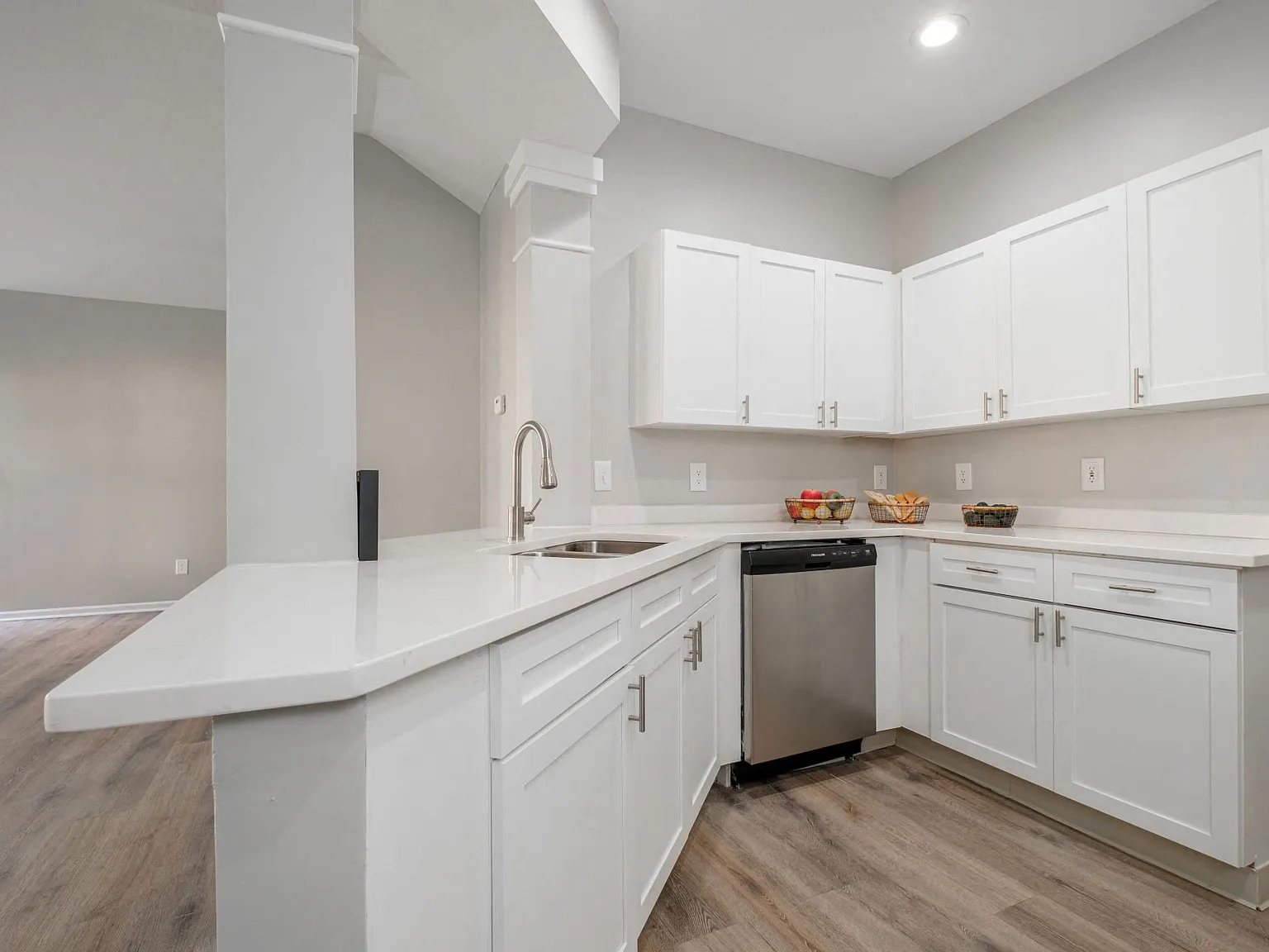 Kensington Grove Apartments — Photo 2