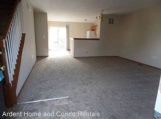 215 Prairiecreek Way, Columbus, OH 43213