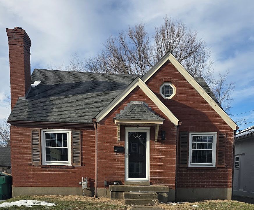 1st image of 819 Melford Ave