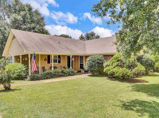 127 Falcon Ridge Dr, Raymond, MS 39154
