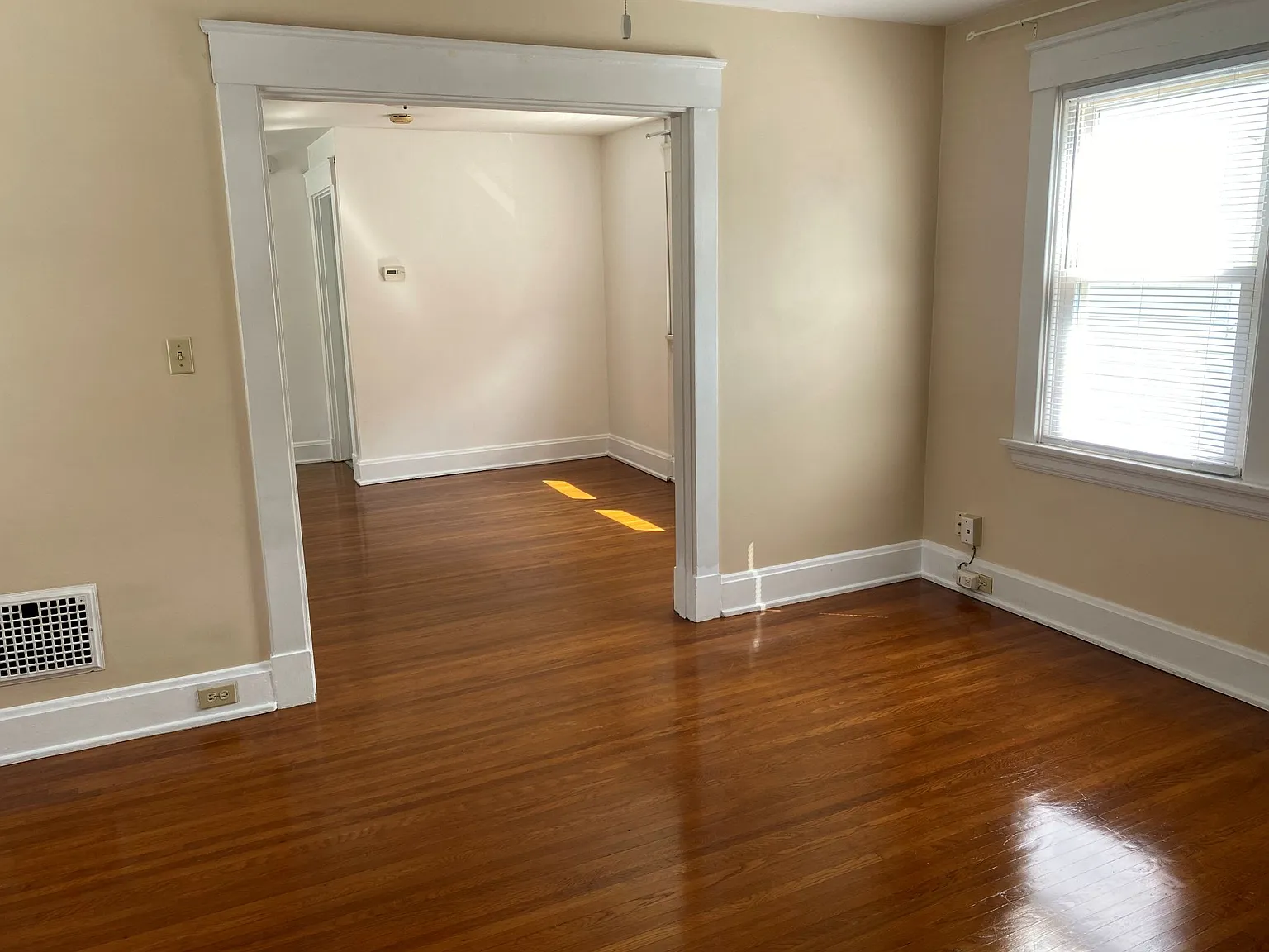 1 bed, 700 sqft, $1,175 — Photo 4