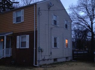 831 Amsterdam Ave, Roselle, NJ 07203