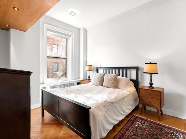 156 East 79th Street image 8 of 11