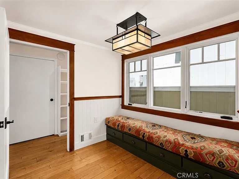624 Poppy Ave — Photo 11
