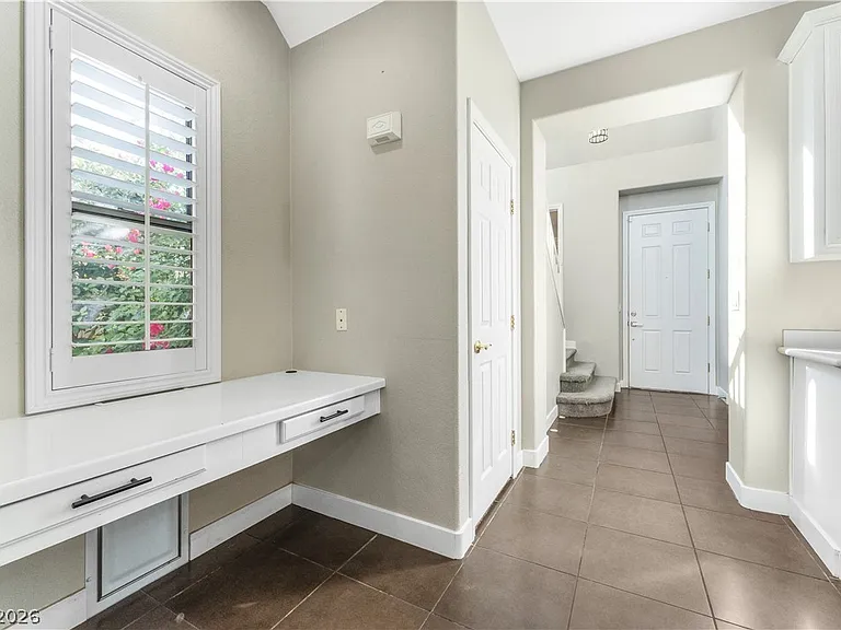 2348 Brooklyn Bridge St — Photo 15
