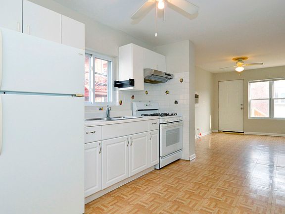 3rd image of 1912 S Shelby Ct APT 2F