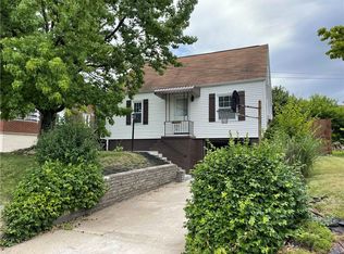 2212 Reuben Dr, West Mifflin, PA 15122