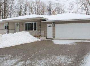 2892 Benstein Rd, Commerce Township, MI 48390