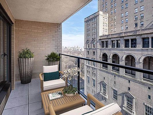 2nd image of 200 Central Park S APT 7I