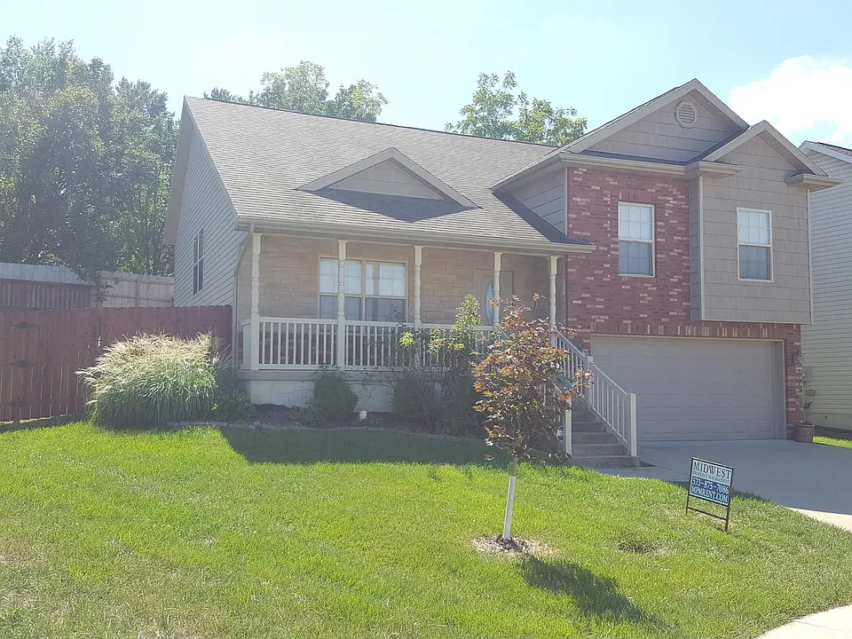 3102 Belinda Ct
