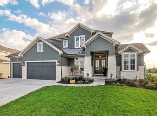 10405 W 174th St, Overland Park, KS 66221